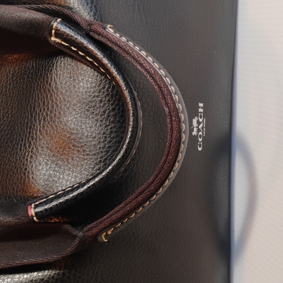 Coach Derby Tote in Pebble Leather H2298-58660 - Picture 3 of 10